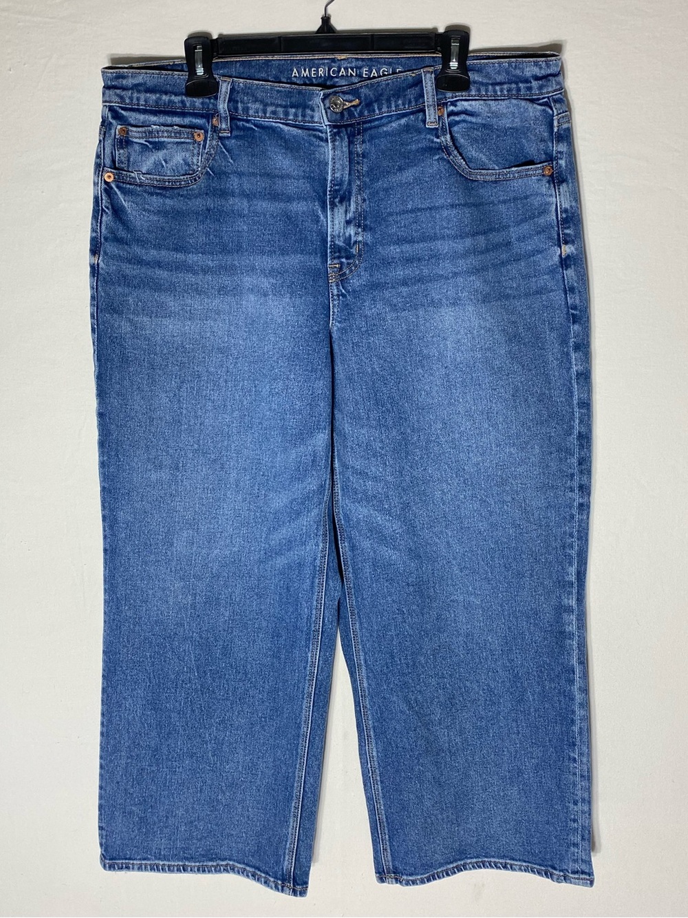 American Eagle Stretch High Rise Wide Leg Crop Jeans Size 14 Medium Wash